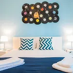 Vinyl Flat - لاغوس