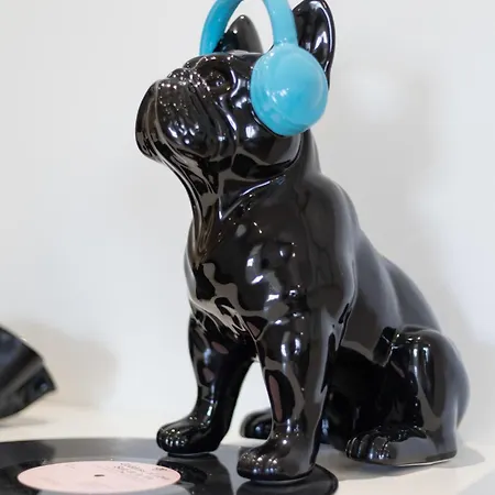 Vinyl Flat -